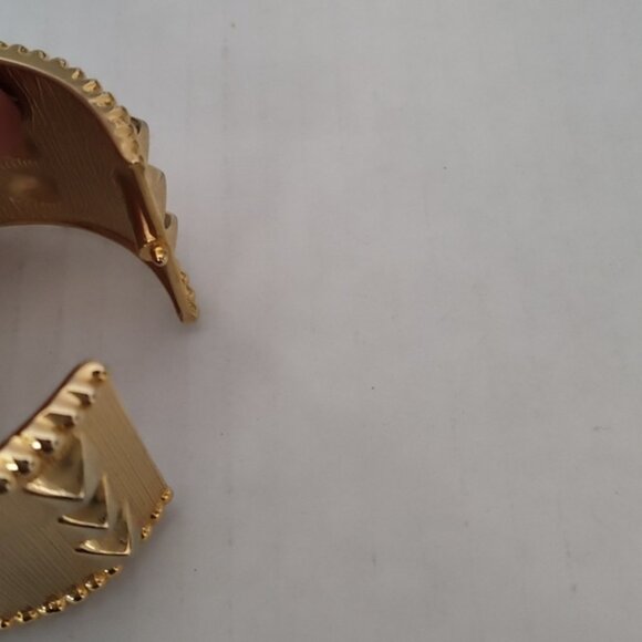 Gold Tone Studded Textured Women's Hinged Cuff Bracelet - Picture 3 of 7